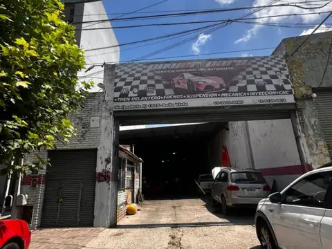 Av. Presidente Arturo U. Illia 1513