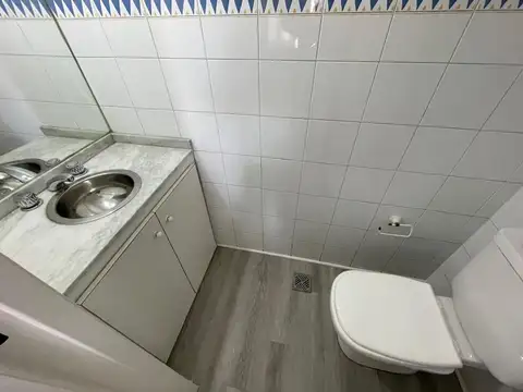 Departamento en Alquiler en Lanús Este, $ 650.000