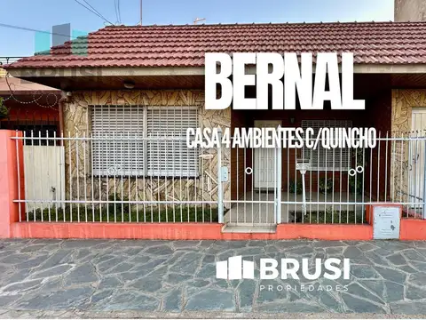 CASA EN VENTA EN QUILMES - 4 AMBIENTES CON QUINCHO