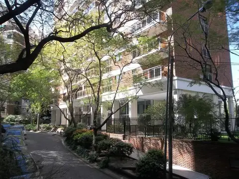 Rosales 2571