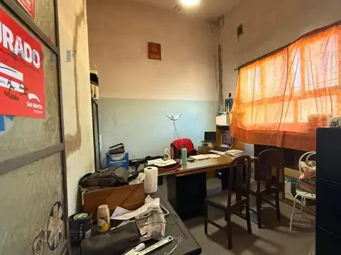 Galpon en Venta 33  mts Frente