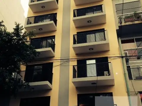 Venta Monoambiente Abasto, a 2 cuadras del shopping, con Balcón al Frente APTO CREDITO