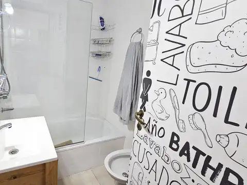 Depto Tipo Casa en Venta en Villa Luzuriaga, USD 49.000