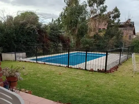 Casa en venta en El Dorado (ruta 28)