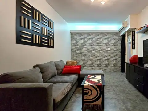 DEPARTAMENTO 3 AMBIENTES CON DOS PATIOS