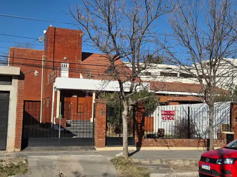 Casa a la venta, San Luis  Ubicada en Barrio Eden