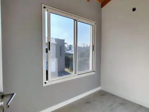 Casa en Alquiler en Villa Rosa, $ 950.000