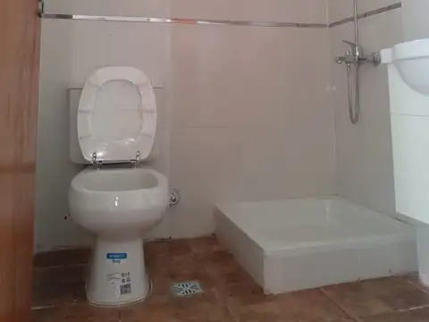 Av B Rivadavia 10700