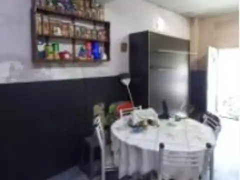 Galpon en Venta en Alberdi, USD 125.000
