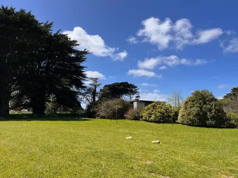 Hermoso Lote en Barrio residencial Las Lomas, Miramar