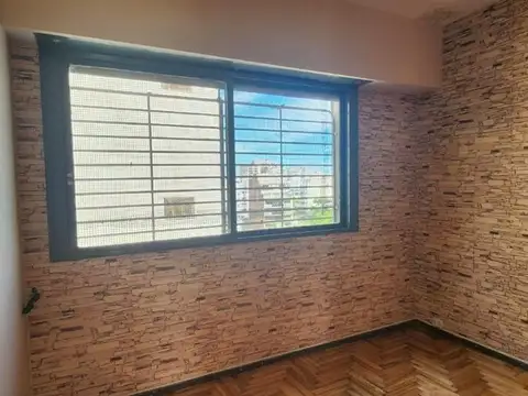 Departamento en Venta en Flores, USD 157.000