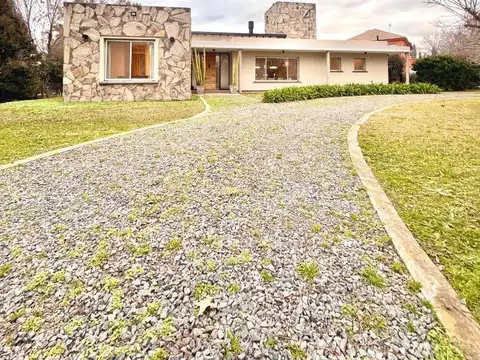 Muy Linda Casa En Venta En San Francisco