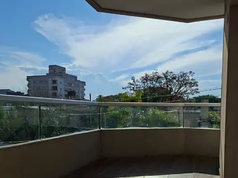 Departamento en Alquiler de 3 ambientes