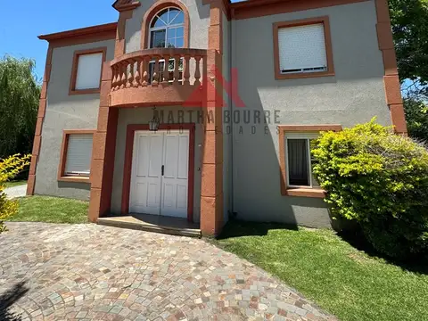 Casa en Venta con 1 cochera