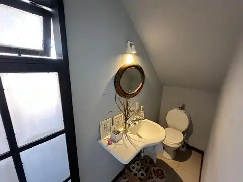 VENTA CASA 3 DORMITORIOS YERBA BUENA CON PILETA