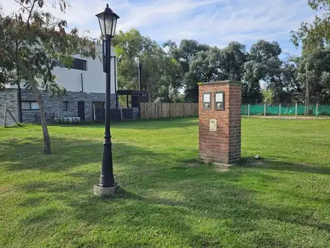 Terreno en Venta en Pilar del Este - Santa Emilia, USD 37.000