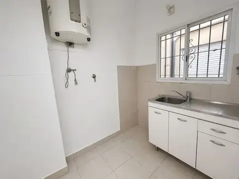 Depto Tipo Casa en Alquiler de 1 dormitorio