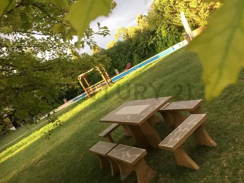Quinta en Alquiler en El Remanso, USD 2.200