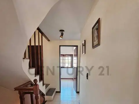 VENTA TRIPLEX  4AMB VERSALLES JARDIN TERRAZA PILETA
