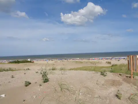 Lote Multifamiliar / Hotelero Frente al mar  (L152)