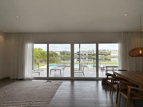 Casa  en Alquiler en Barbarita, General Pacheco, Tigre