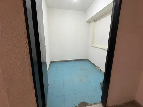 Local en Venta Via Pública