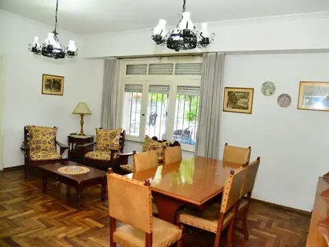 VENTA PH 4 AMBIENTES PLANTA BAJA CON PATIO DEVOTO