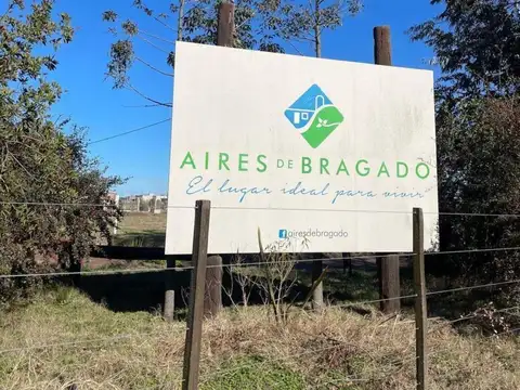 Terreno en Venta de 2022,0 m2