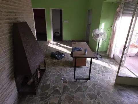 Colón 1800, Piso 1
