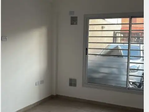 DEPARTAMENTO_TIPO_CASA en VENTA en Ramos Mejia