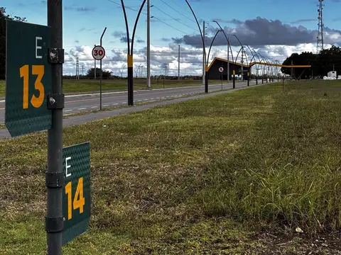 Terreno en Venta 27  mts Frente