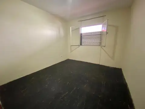 Departamento en Alquiler en Tiro Suizo, $ 450.000