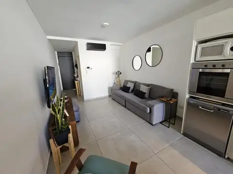 IMPRESIONANTE DUPLEX 4 AMB CON PILETA