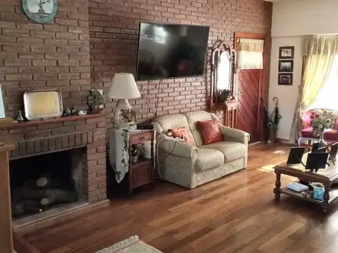 Casa en Alquiler en Temperley, $ 1.300.000