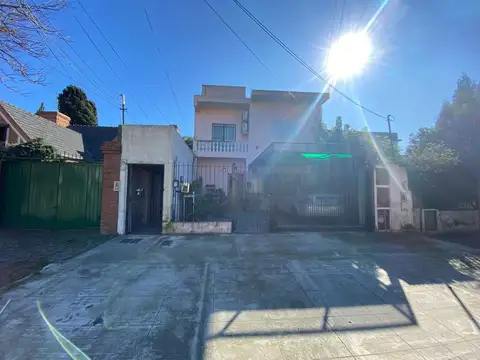 VENTA PH 3 AMB BANFIELD CENTRO MAS DEPTO 3 AMB