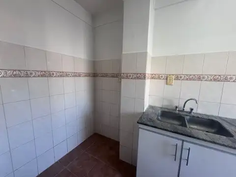 Departamento en Alquiler en Almagro, $ 700.000