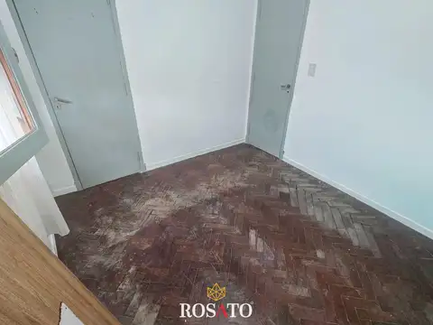 Depto Tipo Casa en Venta 40 años