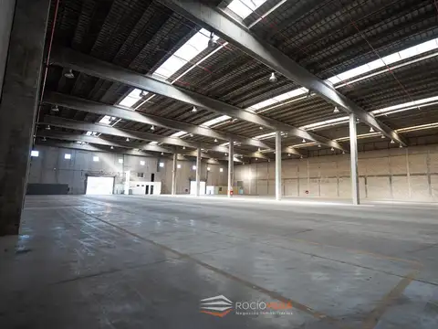 Nave  premiun Industrial en alquiler en La Reja Chica, Moreno