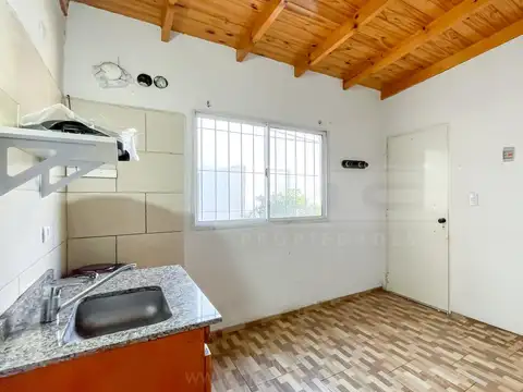 Departamento en Alquiler en Carapachay, $ 550.000