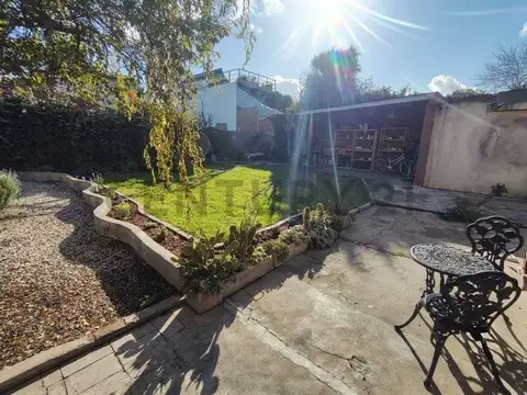 Departamento en Venta con 3 cocheras
