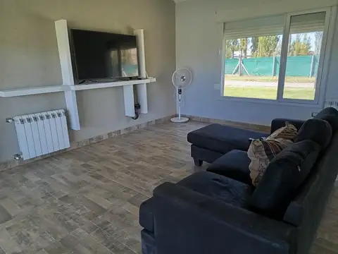 Casa en Venta en Cipolletti, USD 410.000