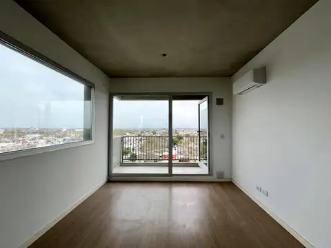 Departamento en Venta en Lisandro De La Torre, USD 89.000