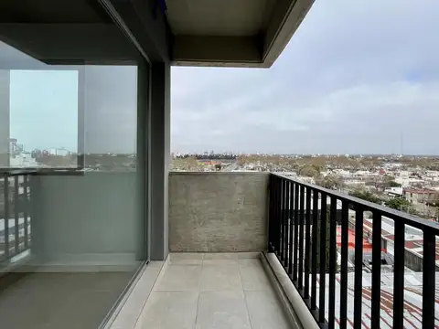 Departamento en venta de un dormitorio con cochera en Av. Avellaneda