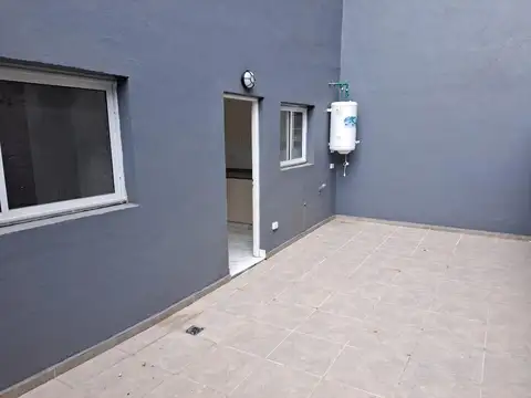 Depto Tipo Casa en Venta en Lomas del Mirador, USD 105.000