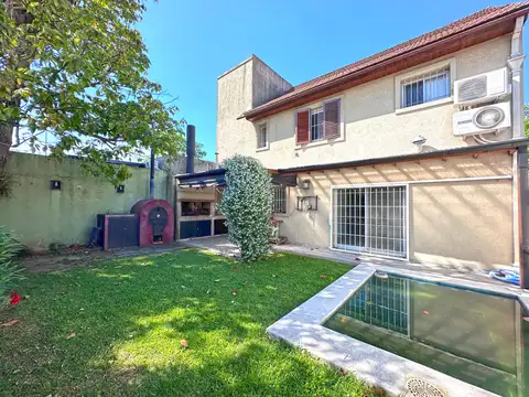 CASA 3 AMBIENTES MODERNA EN VILLA ADELINA