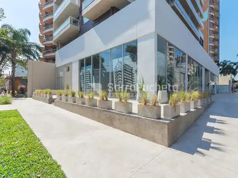 Alquiler departamento 2 ambientes con balcón y cochera en Moron