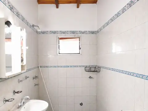 Alquiler de PH en Fátima 3 amb. con parrilla