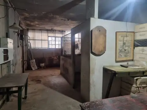 Depto Tipo Casa en Venta 60 años