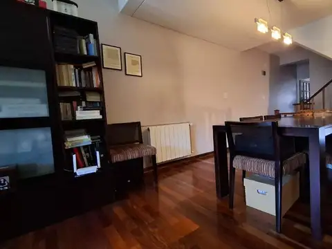 Depto Tipo Casa en Venta de 3 dormitorios