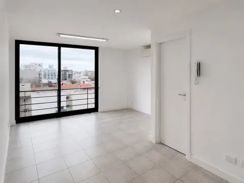 Alquiler 24 meses de oficina en excelente ubicación